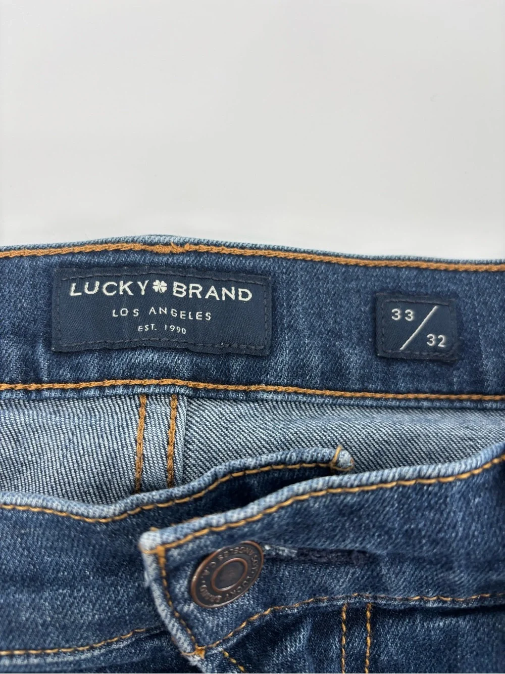 Lucky Brand 410 Athletic Slim Jeans Mens Size 33 x 32 Stretch Blue Medium Wash